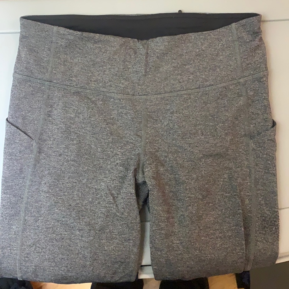 lululemon leggings!